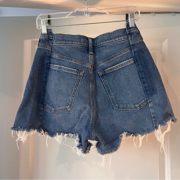 A&F CURVE LOVE MOM SHORTS SIZE 8/29 - Picture 3 of 3